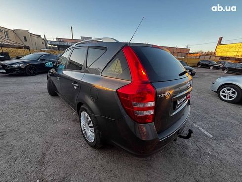Kia Cee'd 2007 серый - фото 3