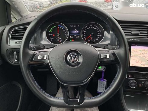 Volkswagen e-Golf 2020 - фото 17