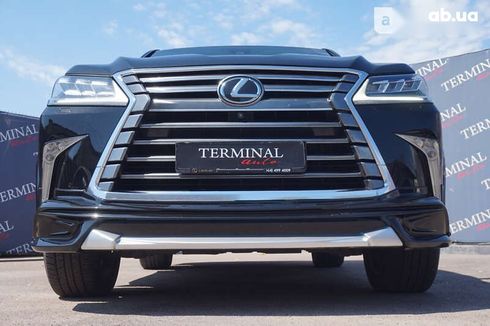 Lexus LX 2017 - фото 11