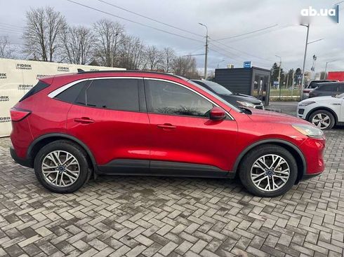 Ford Escape 2020 - фото 3