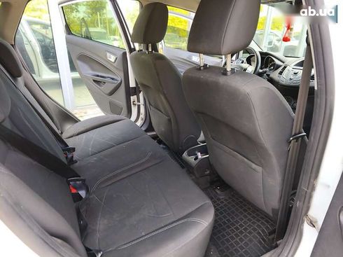 Ford Fiesta 2013 - фото 10