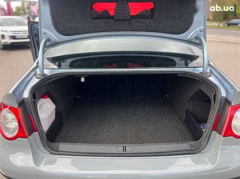 Volkswagen Passat 2009 - фото 19