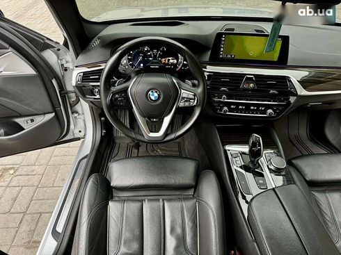 BMW 5 серия 2019 - фото 30