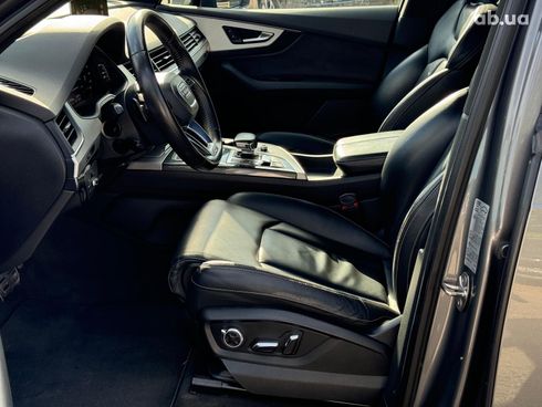 Audi Q7 2017 серый - фото 23