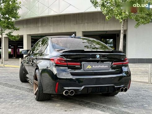 BMW 5 серия 2017 - фото 5