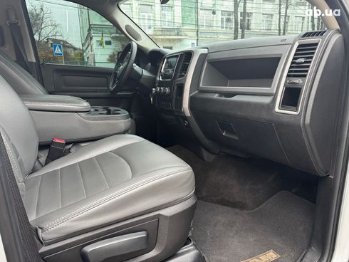 Dodge Ram 2016 серый - фото 75