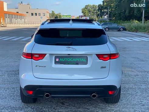 Jaguar F-Pace 2017 - фото 12