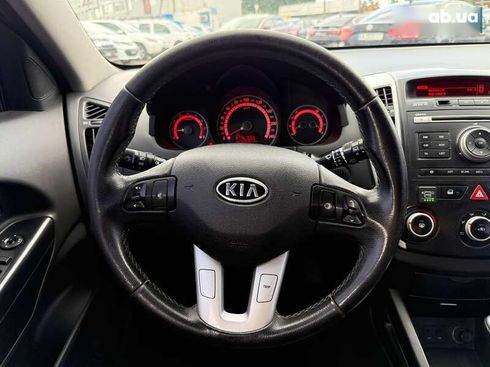 Kia Cee'd 2011 - фото 22