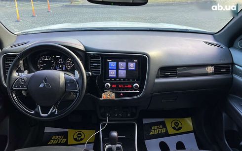 Mitsubishi Outlander 2020 - фото 14