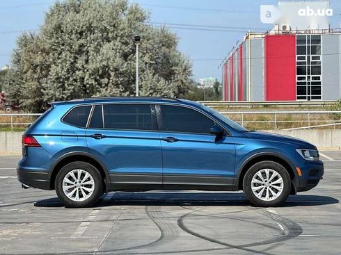 Volkswagen Tiguan 2019 - фото 12