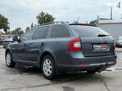 Skoda Octavia 2011 - фото 8