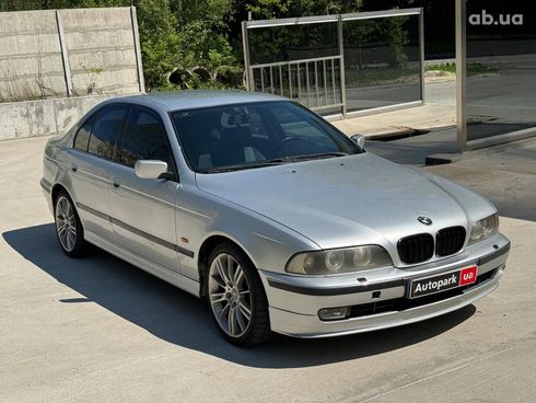 BMW 5 серия 2000 серый - фото 3