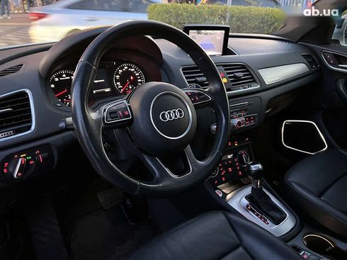 Audi Q3 2017 - фото 23