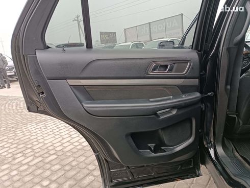 Ford Explorer 2018 черный - фото 173