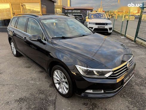 Volkswagen Passat 2017 - фото 8