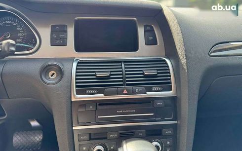 Audi Q7 2011 - фото 16