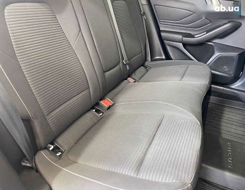 Ford Focus 2019 - фото 10