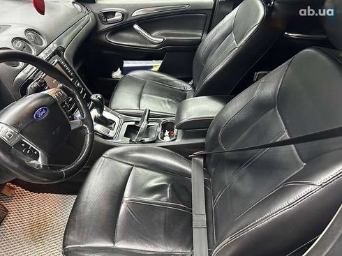 Ford Galaxy 2014 - фото 9