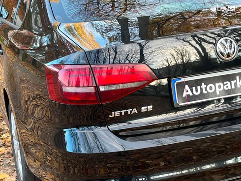 Volkswagen Jetta 2015 черный - фото 10