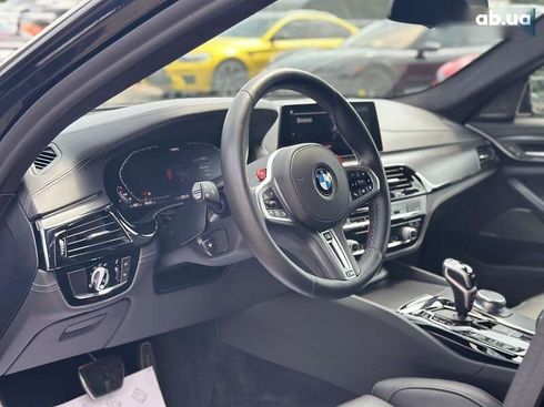 BMW M5 2020 - фото 20