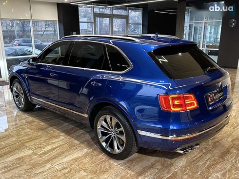 Bentley Bentayga 2018 - фото 12