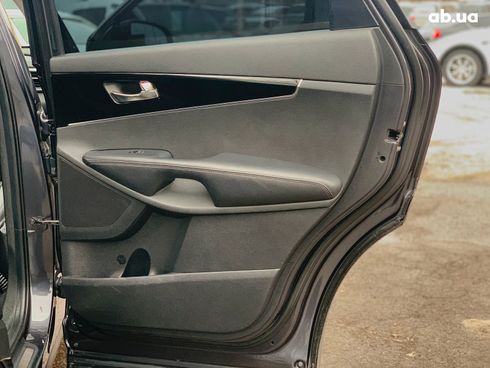 Kia Sorento 2016 серый - фото 24