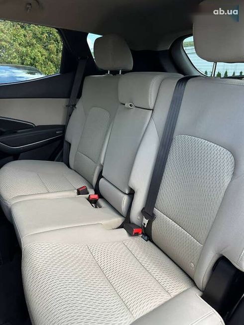 Hyundai Santa Fe 2017 - фото 12