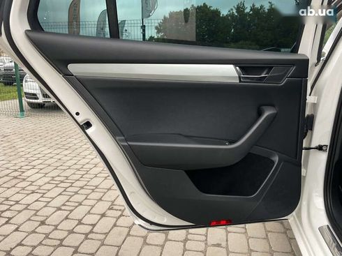 Skoda Superb 2017 - фото 28