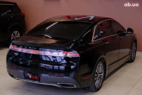 Lincoln MKZ 2017 черный - фото 6