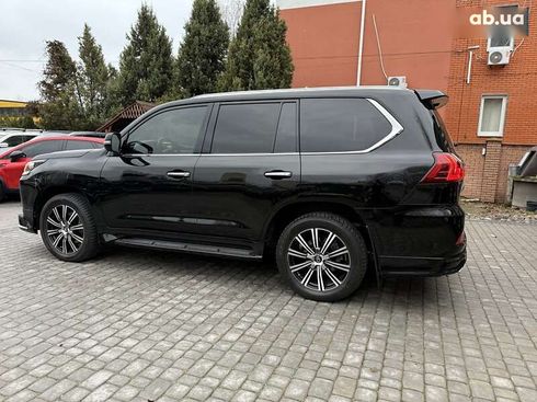 Lexus LX 2019 - фото 26