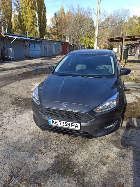 Ford Focus 2015 серый - фото 9