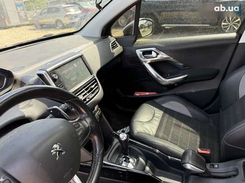 Peugeot 2008 2015 - фото 17
