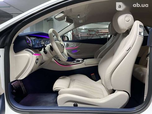Mercedes-Benz E-Класс 2019 - фото 24