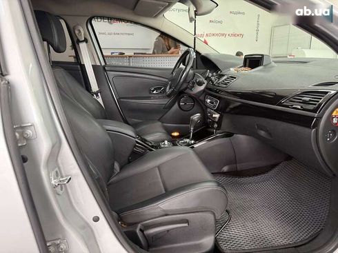Renault Megane 2013 - фото 29