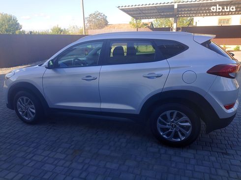 Hyundai Tucson 2016 - фото 7