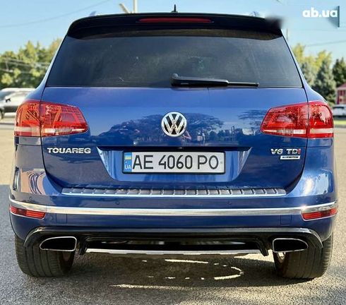 Volkswagen Touareg 2015 - фото 18