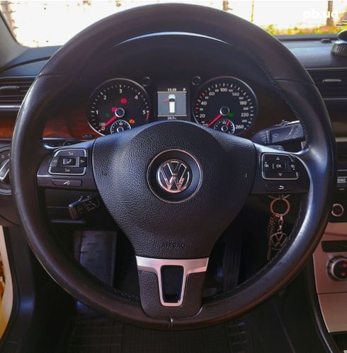 Volkswagen Passat Variant 2013 бежевый - фото 7