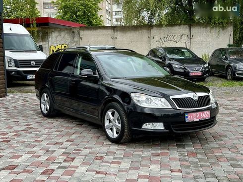 Skoda Octavia 2010 - фото 9