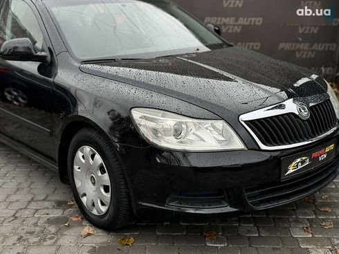 Skoda Octavia 2011 - фото 6