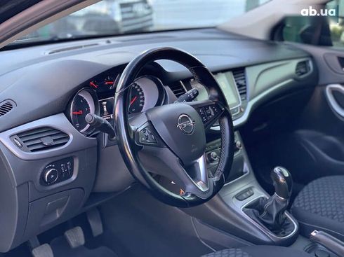 Opel Astra 2017 - фото 24
