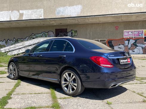 Mercedes-Benz C-Класс 2018 синий - фото 8