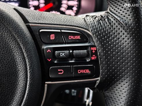 Kia Optima 2018 красный - фото 27