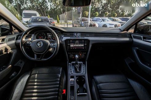 Volkswagen Passat 2015 - фото 18