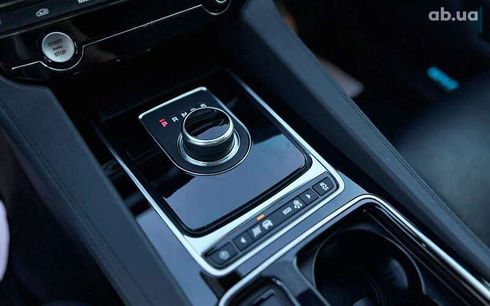 Jaguar F-Pace 2020 - фото 14