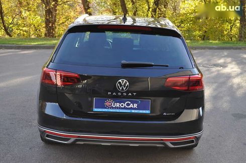 Volkswagen passat alltrack 2022 - фото 13