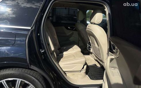 Audi Q7 2016 - фото 29