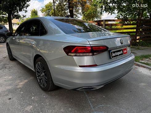 Volkswagen passat b8 2020 серый - фото 9