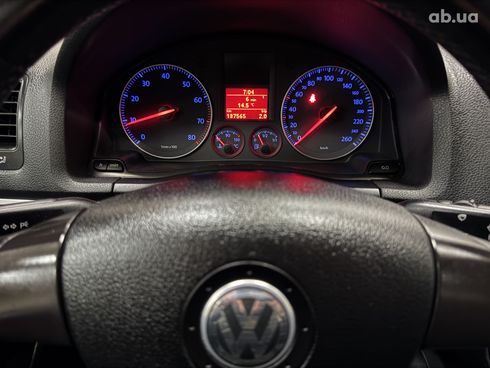 Volkswagen Golf 2006 серый - фото 2