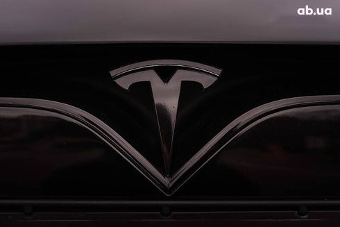 Tesla Model S 2016 - фото 27