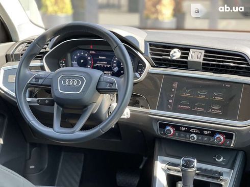 Audi Q3 2020 - фото 10